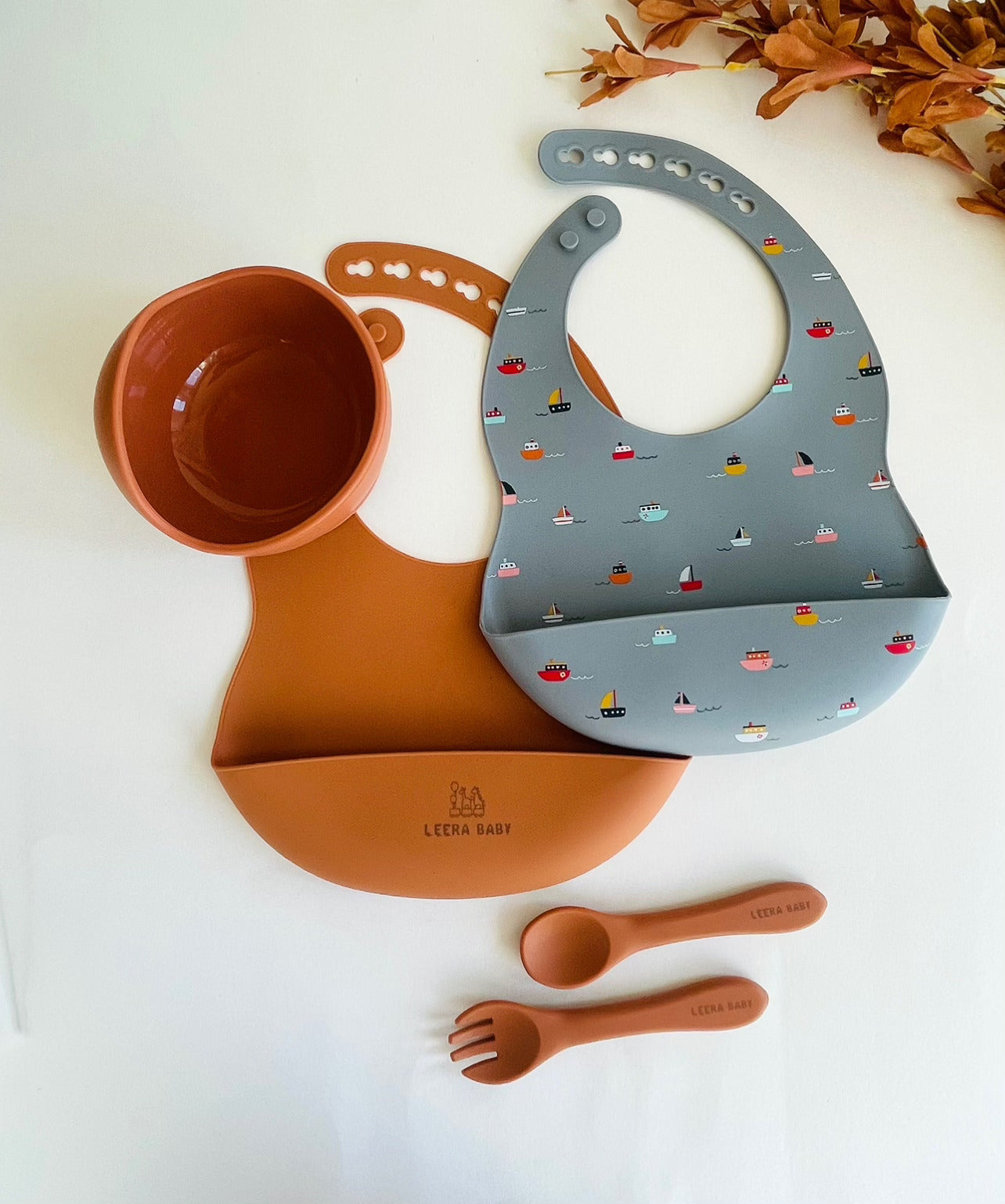 Baby / Toddler Silicone Printed Pattern Bib Weaning Set. (Boat)