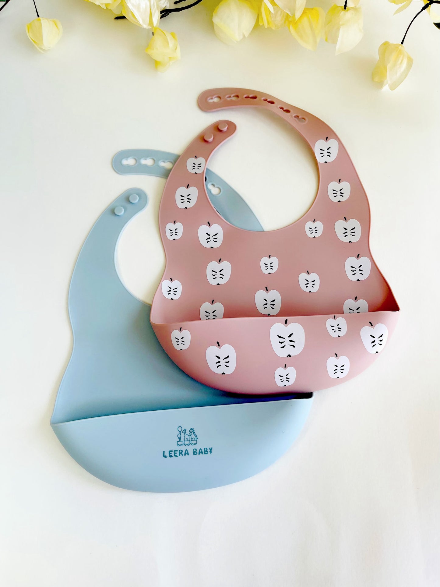 Baby / Toddler Silicone Printed Pattern Bib Weaning Set. ( apple )