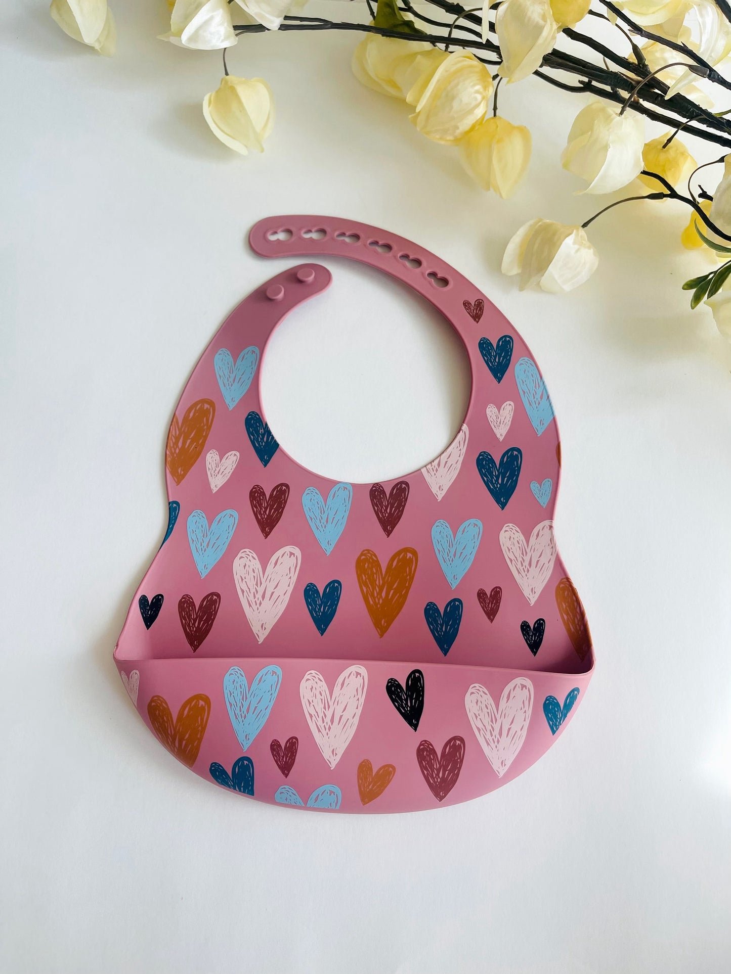 Baby/Toddler Silicone Printed Pattern Bib Weaning Set. ( Heart )